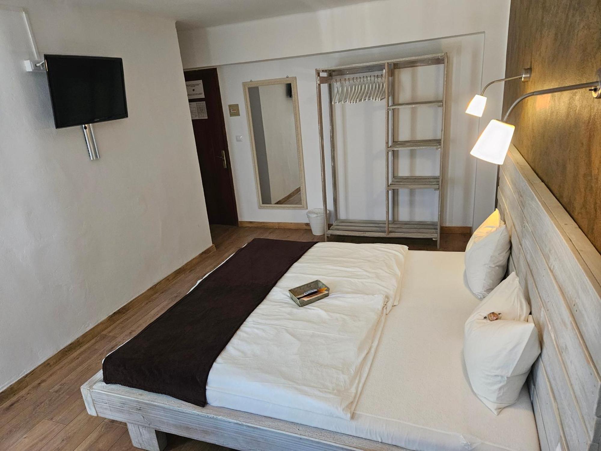 Seven Hostal Cala Millor  Eksteriør bilde