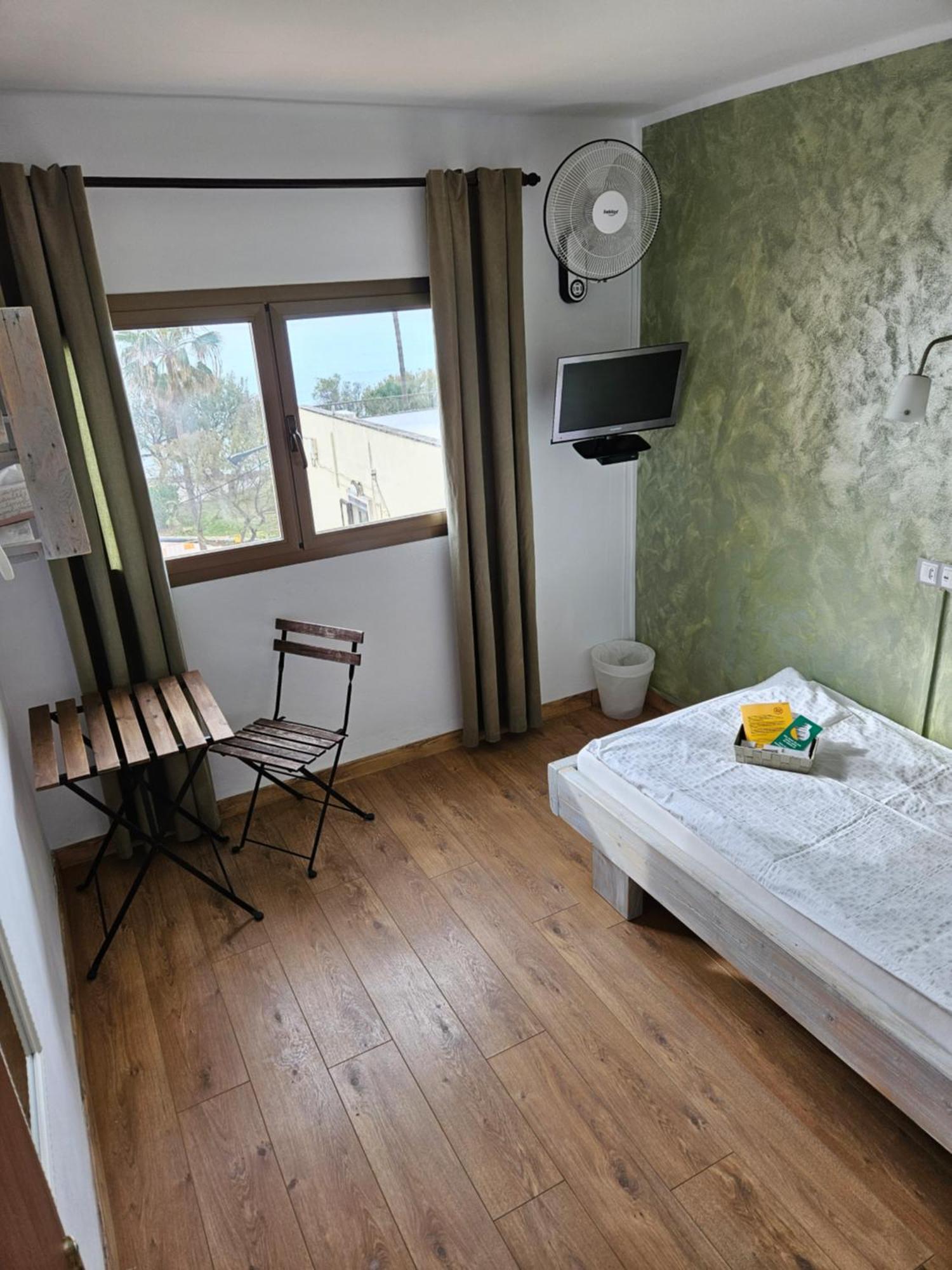 Seven Hostal Cala Millor  Eksteriør bilde